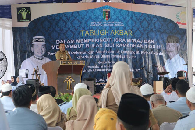 GUBERNUR bersama Warga Binaan Peringati ISRA’ MI'RAJ GUBERNUR bersama Warga Binaan Peringati ISRA’ MI'RAJ