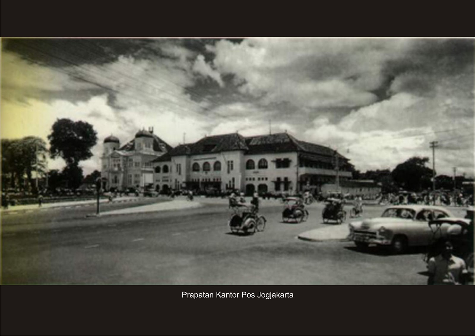 KAFE NENENKU SEMOG: KANTOR POS JOGJA