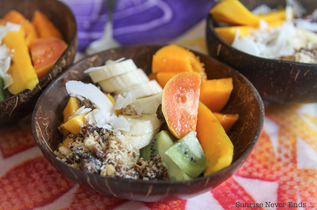 earthyandy,andrea,hawaii,north shore,açai bowl,healthy life,healthy food,billabong,travel guide,girl's crush