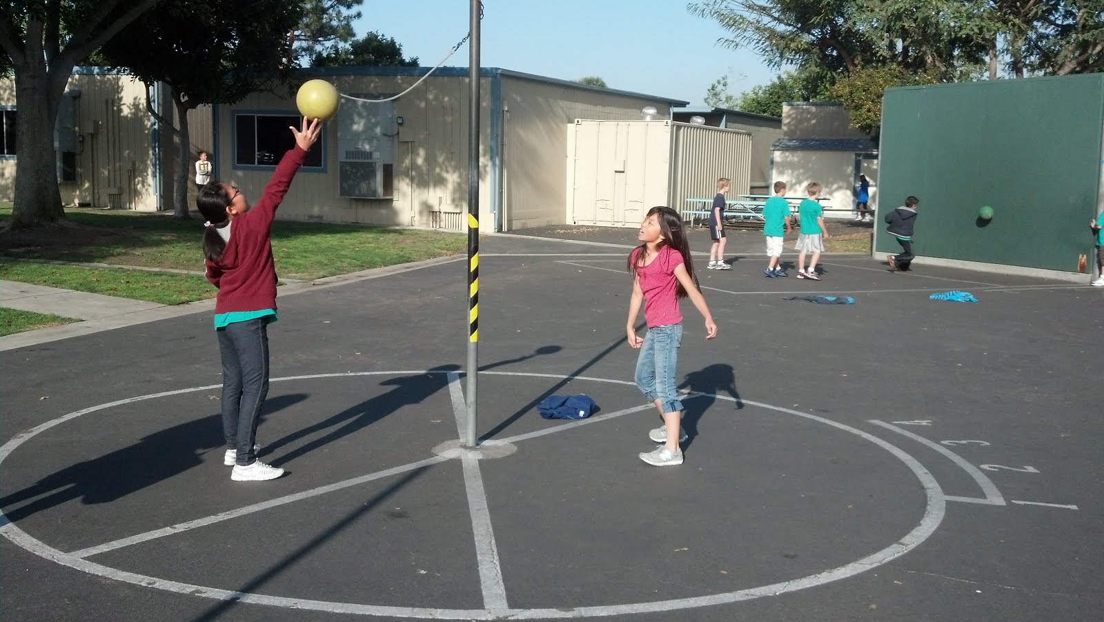 Life in the LinOhana Jamie playing tetherball at school