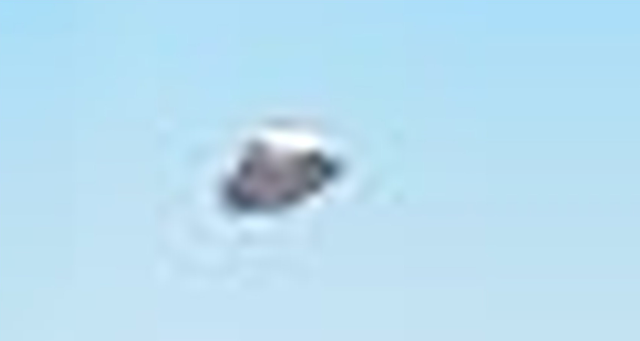 UFO News ~ UFO sighted on the coast of San Clemente plus MORE UFO%2BBeam%2Bof%2BLight%2BArgentina%2B%25284%2529