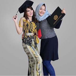 Kebaya Batik Wisuda Kebaya Batik Wisuda