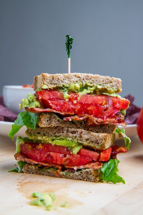 Pesto Guacamole BLT (Bacon, Lettuce and Tomato) Sandwich Pesto Guacamole BLT (Bacon, Lettuce and Tomato) Sandwich