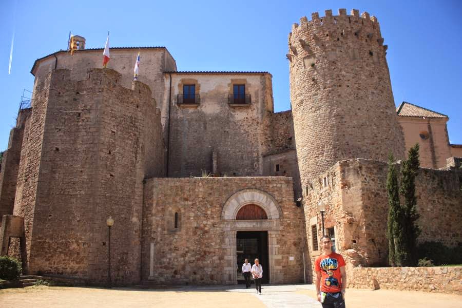 Monastery of Sant Feliu de Guixols