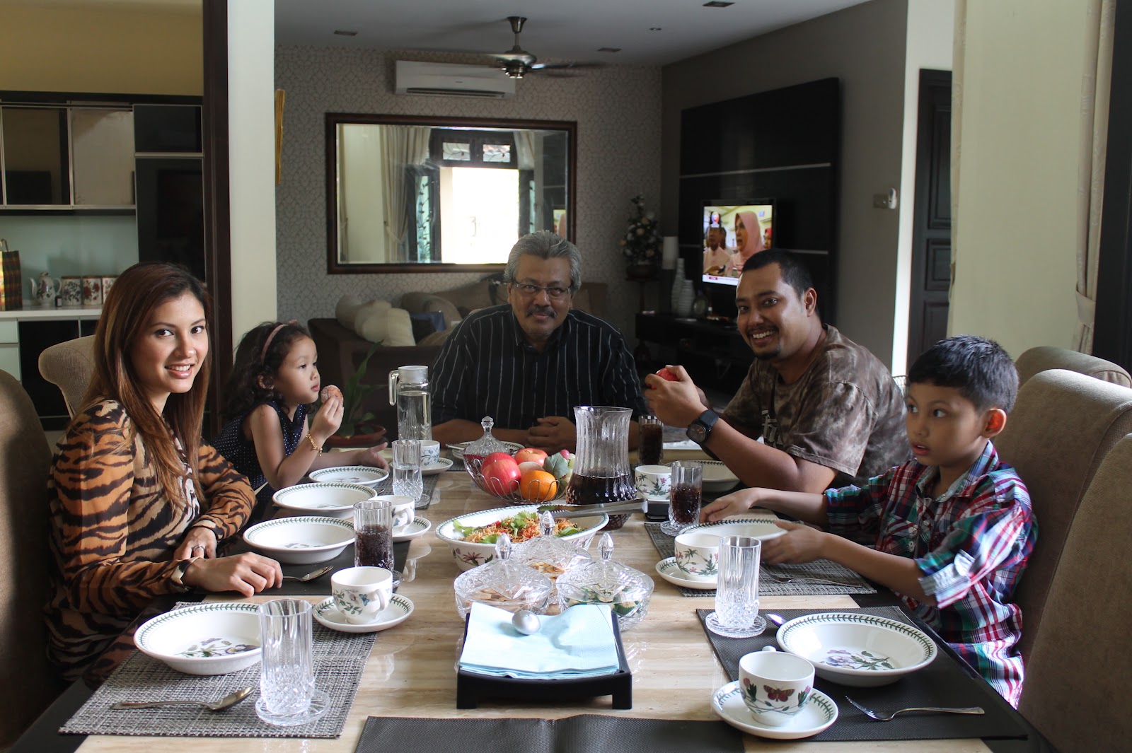 Mee Hoon Goreng Untuk Feeza dan Raja Shah - Azie Kitchen