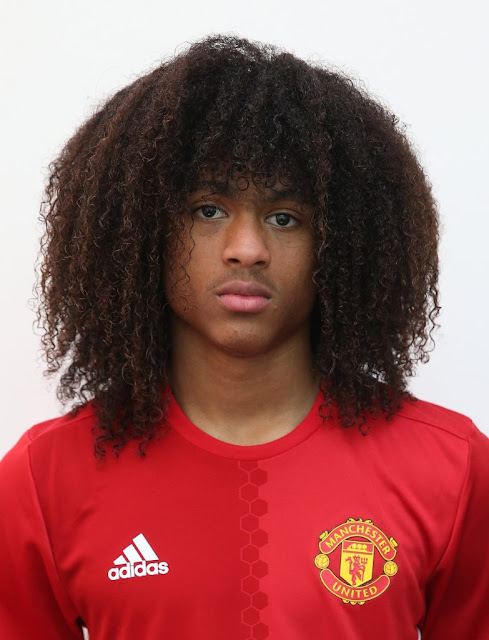 https://soccerdice.blogspot.com/2018/07/who-is-tahith-chong-manchester-united.html