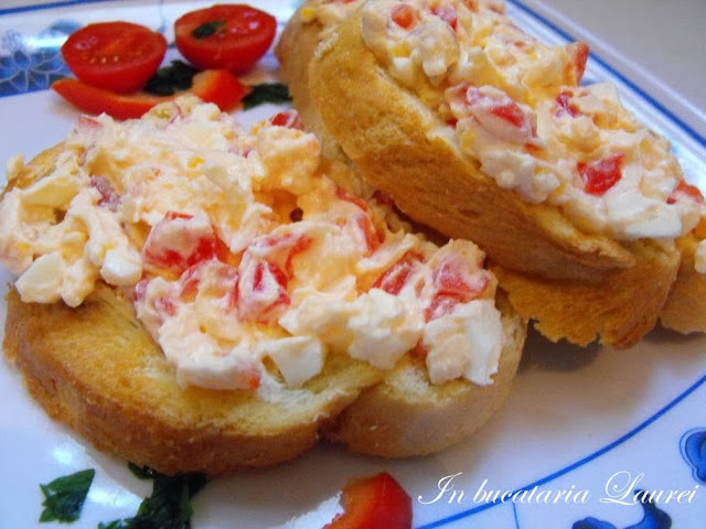Tartine cu Ceva Fin
