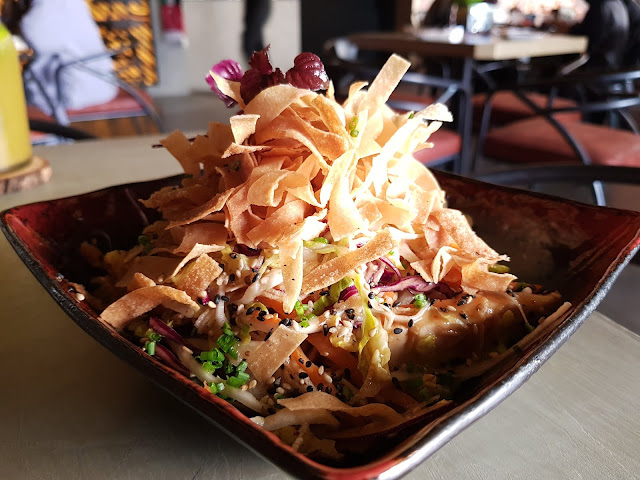 food blogger dubai crisol sharjah fusion american mexican spanish cuban salad