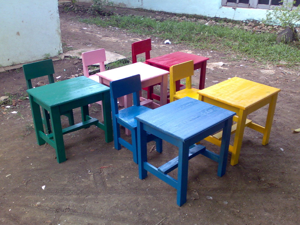 Meja PAUD/TK model Lesehan