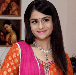 Dharti Bhatt, Biography, Profile, Age, Biodata, Family, Husband, Son, Daughter, Father, Mother, Children, Marriage Photos.