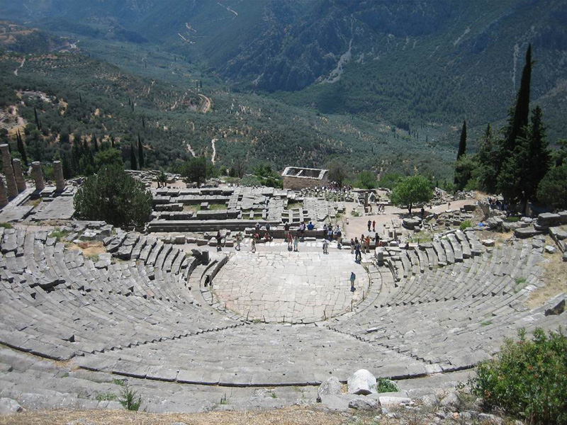 Teater-Kuno-Delphi-Yunani