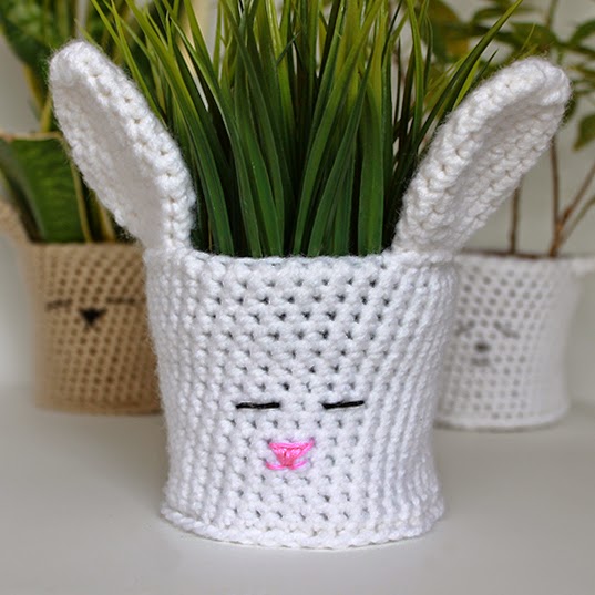 Bunny Crochet Planter Cover | The Inspired Wren