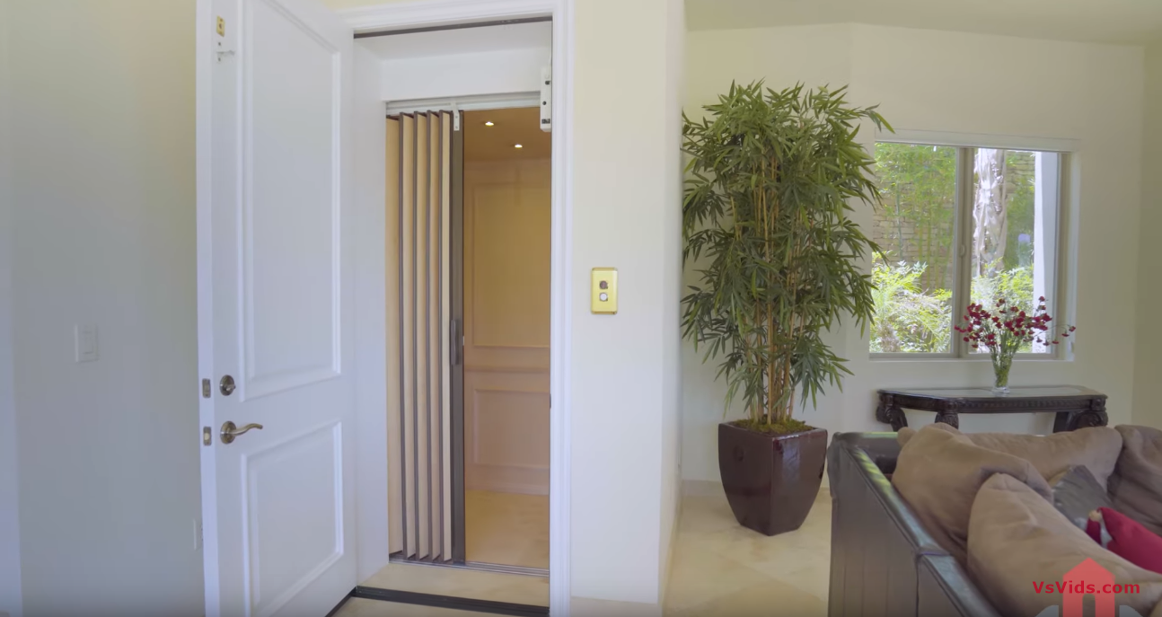 25 Photos vs. $2.25 Million Dollar Mansion Tour | Las Vegas Strip Views from this Luxury Home in Henderson, Nevada 25 Photos vs. $2.25 Million Dollar Mansion Tour | Las Vegas Strip Views from this Luxury Home in Henderson, Nevada