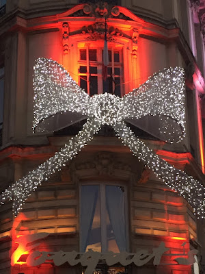 illumination des champs elysées