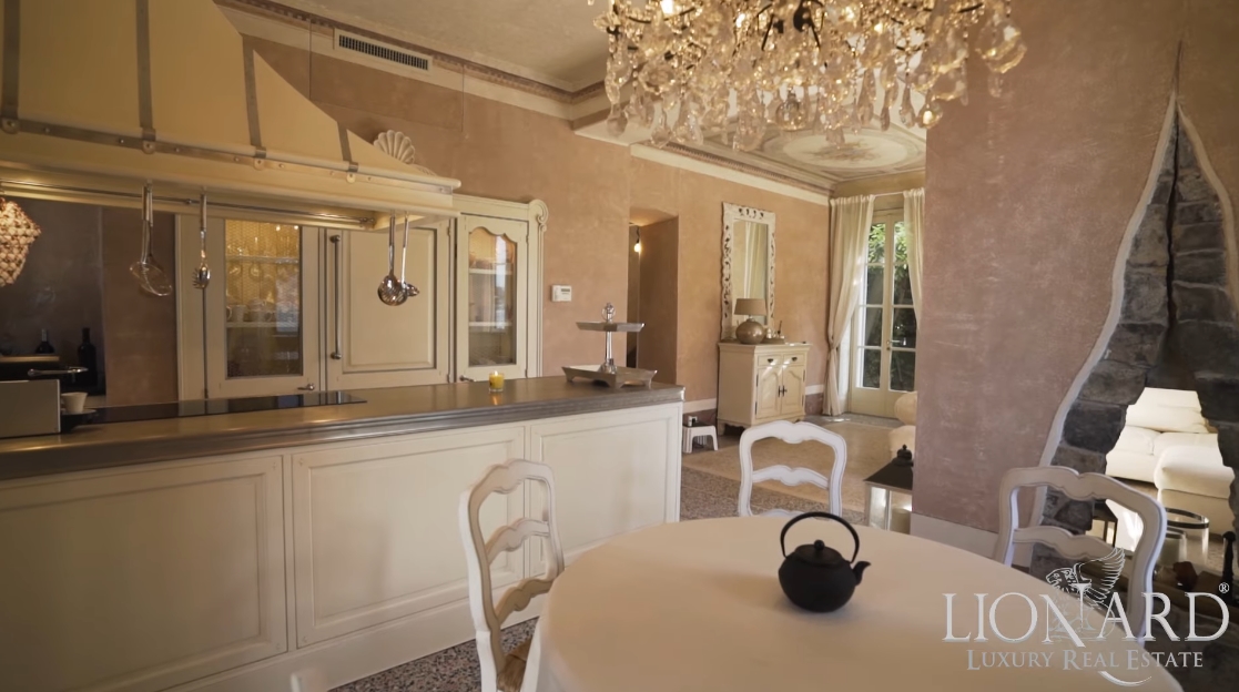 Tour Moltrasio, Italy Luxury Villa vs. 18 Interior Design Photos