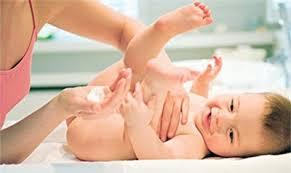 Cách các mẹ cần biết để bảo vệ da cho bé những ngày giá rét Cách các mẹ cần biết để bảo vệ da cho bé những ngày giá rét