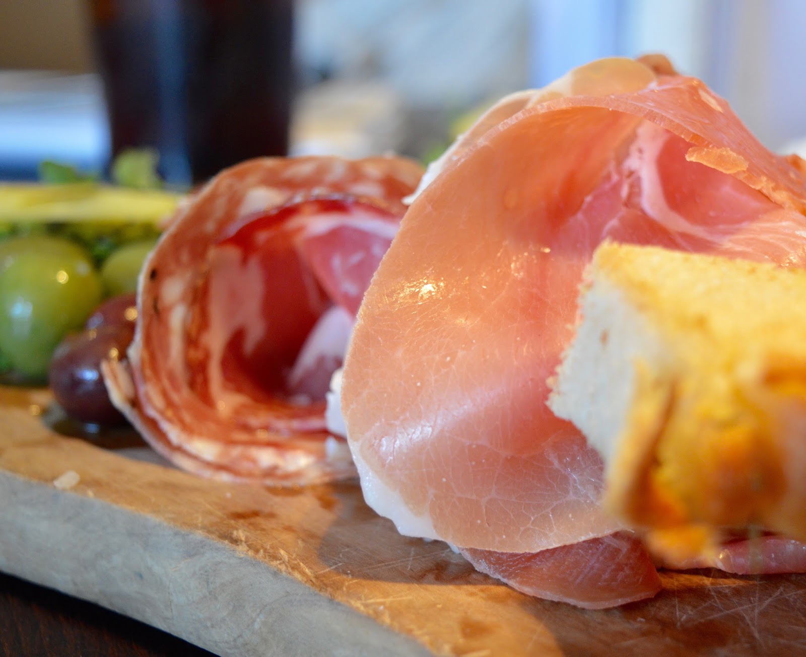Comfort Food for Autumn at Gusto, Newcastle Quayside | A Review - Meat Deli Board