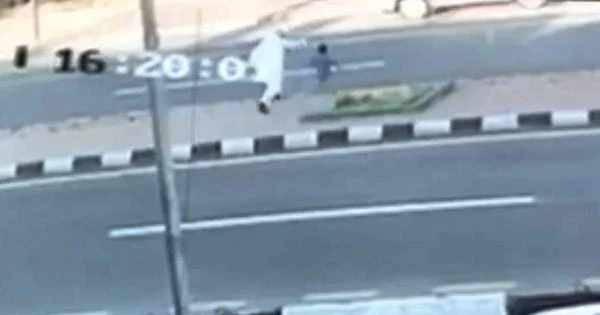Saudi father gets run over while trying to save son in heart wrenching video