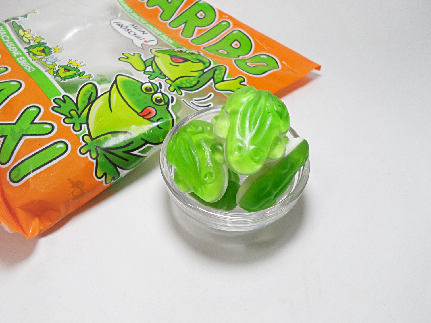 Trying German Sweets Treats Candy Haul taste test hanuta haribo