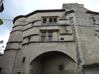 Exterior del Palais des Évêques de Bourg St Andéol. Exterior del Palais des Évêques de Bourg St Andéol.