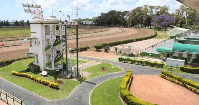 Hipódromo de La Plata Hipódromo de La Plata