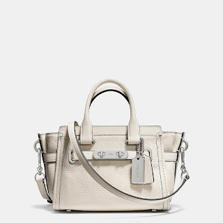 Coach Swagger 20 in pebble leather