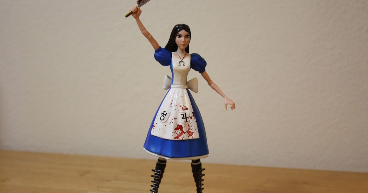 alice madness figurine