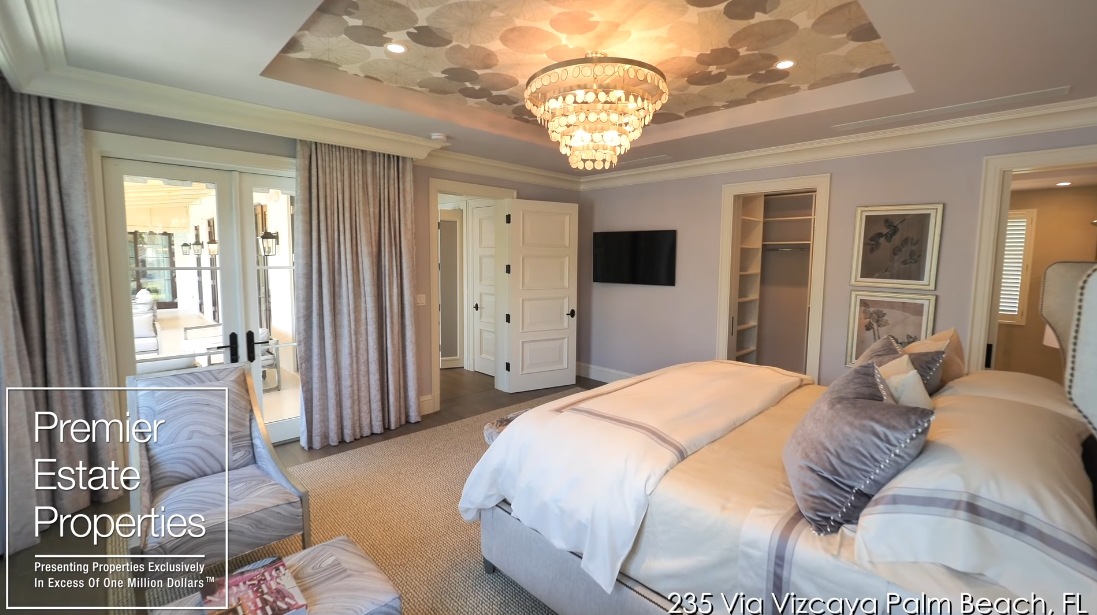 58 Interior Design Photos vs. 235 Via Vizcaya, Palm Beach, FL Luxury Home Tour