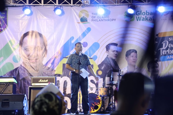 Simpati Masyarakat pada Gubernur Ridho: dari Konser Amal hingga "Direct Collecting" Dana untuk Korban Tsunami Selat Sunda