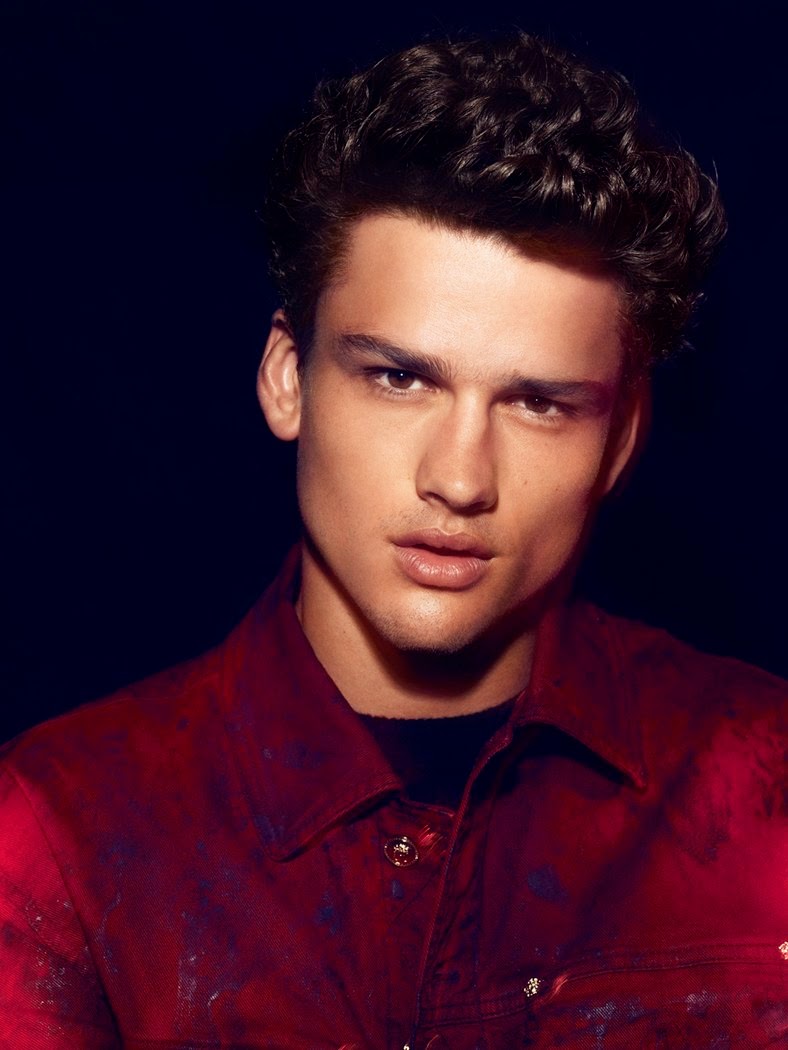 Sio n. Simon cowell 2021. Simon cowell 2021. Саймон коуэлл. Саймон коуэлл.