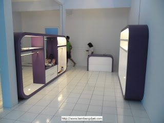 Etalase - Display Showcase Fashion 02