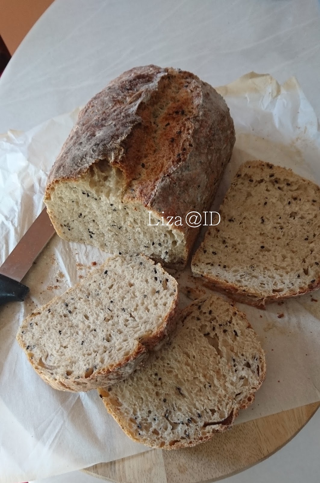 INTAI DAPUR Sesame Seed Oats Sourdough Loaf...