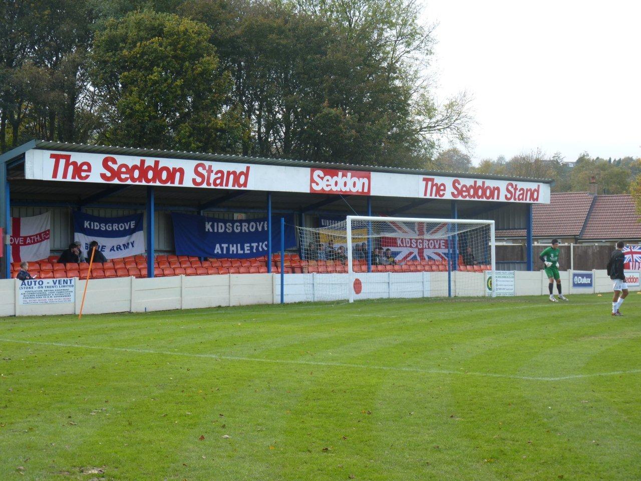 The Groundhopper Kidsgrove Athletic 0 Bradford Park Avenue 2