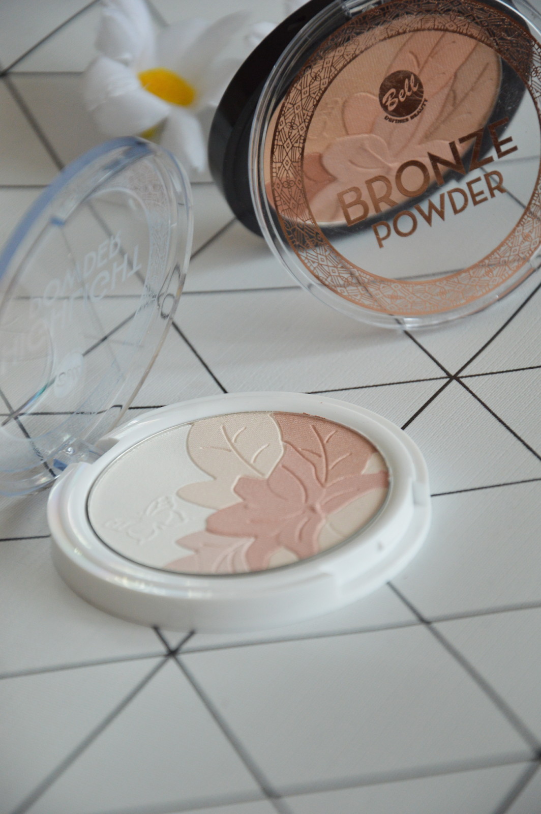 Dodajmy wyrazu twarzy HIGHLIGHT, BRONZE BELL Ewciakkkk