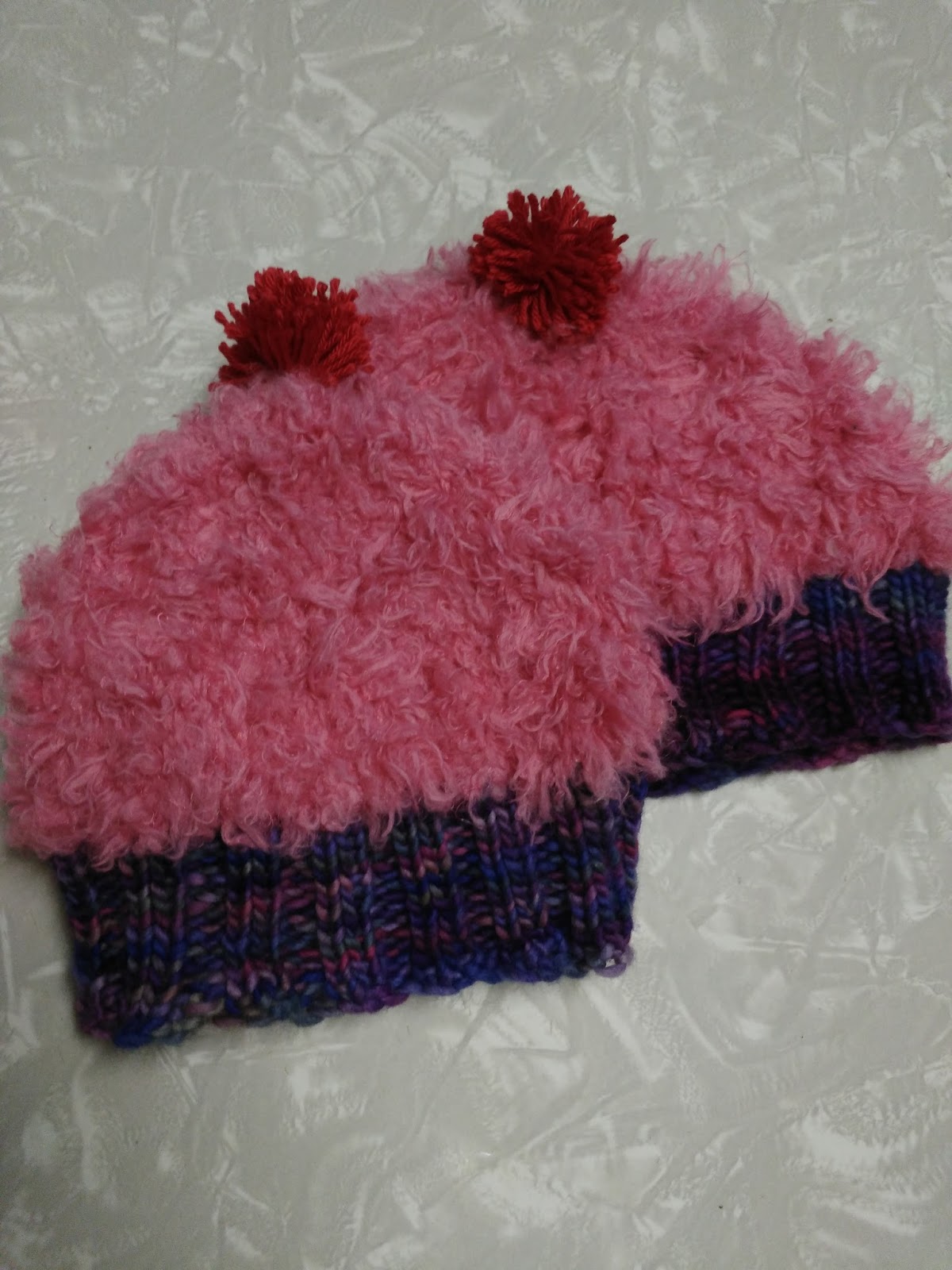 The Knitting Corner: Cupcake Hat: Free Pattern