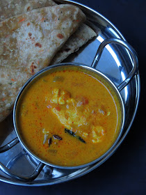 Poached Egg Curry, Egg drop curry