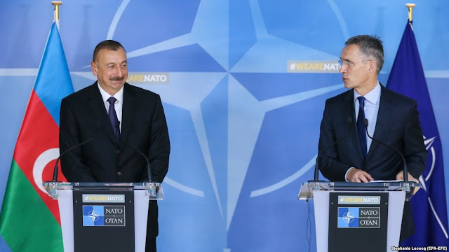 OTAN y Azerbaiyán debate sobre el conflicto de Karabaj 