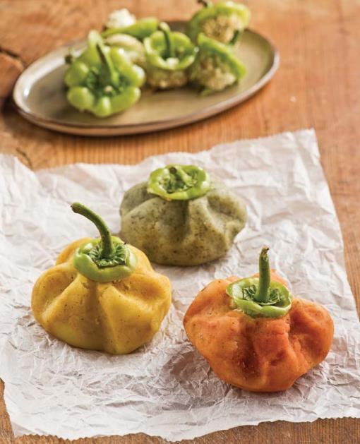 PATATES ÜZERİNDE BİBER KAPAKLARI (3 KİŞİLİK) PATATES ÜZERİNDE BİBER KAPAKLARI (3 KİŞİLİK)