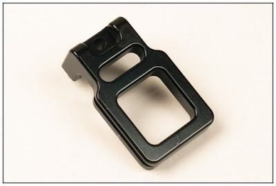 Hejnar PHOTO Universal L Bracket Side 1 outward