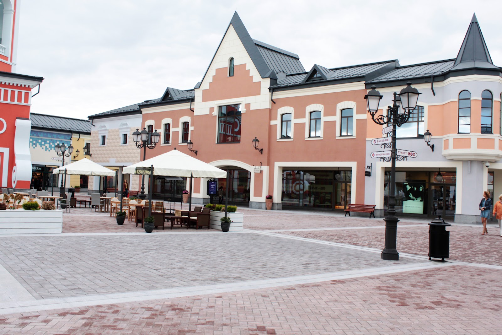 Outlet village belaya dacha тц котельники. белые дачи ш. аутлет вилладж белая дача. белые дачи ш. аутлет вилладж белая дача.