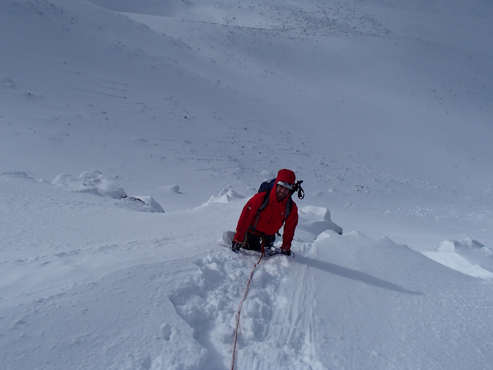 TARMACHAN MOUNTAINEERING: FIACAILL RIDGE, CAIRNGORMS