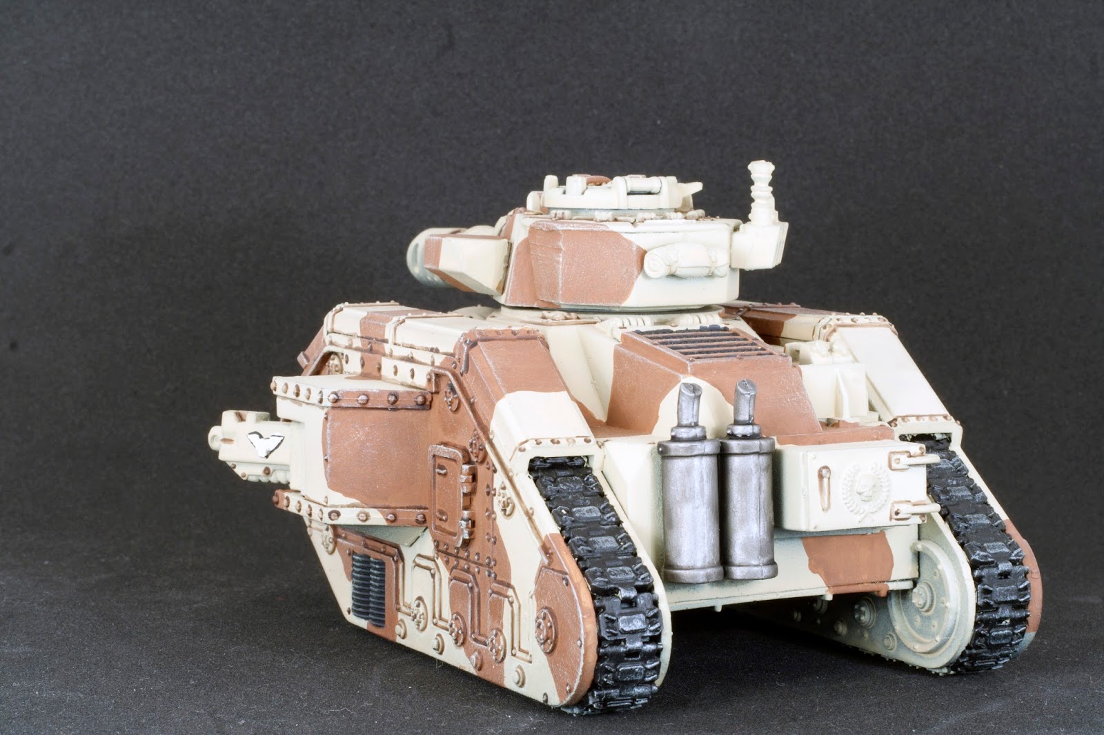 astra militarum leman russ battle tank astra militarum leman russ battle tank