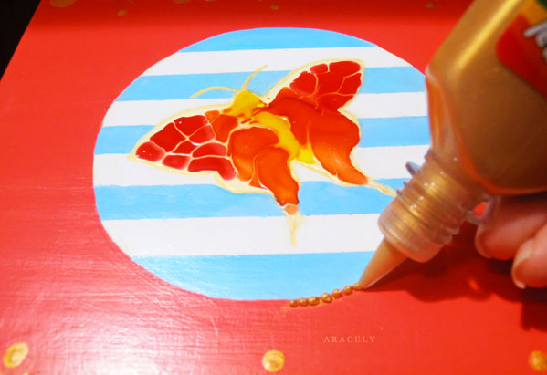 caja jacarelado madera mariposa