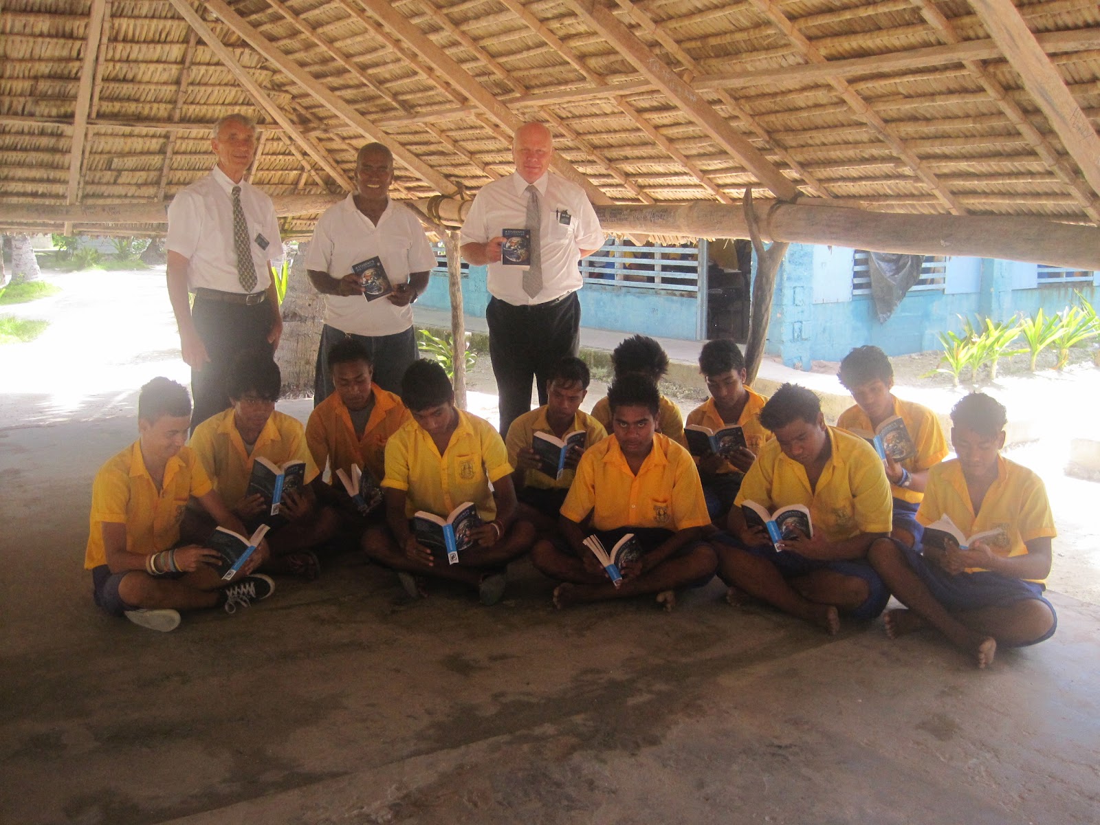Thornes-in-Tarawa: Rotary Dictionaries For Kiribati