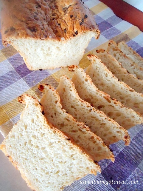 Chleb z cebulką