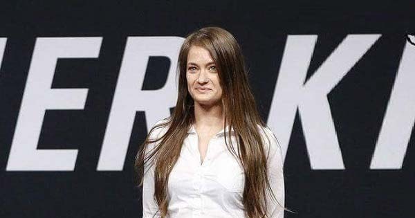 Celebrity Heights | How Tall Are Celebrities? Heights of Celebrities