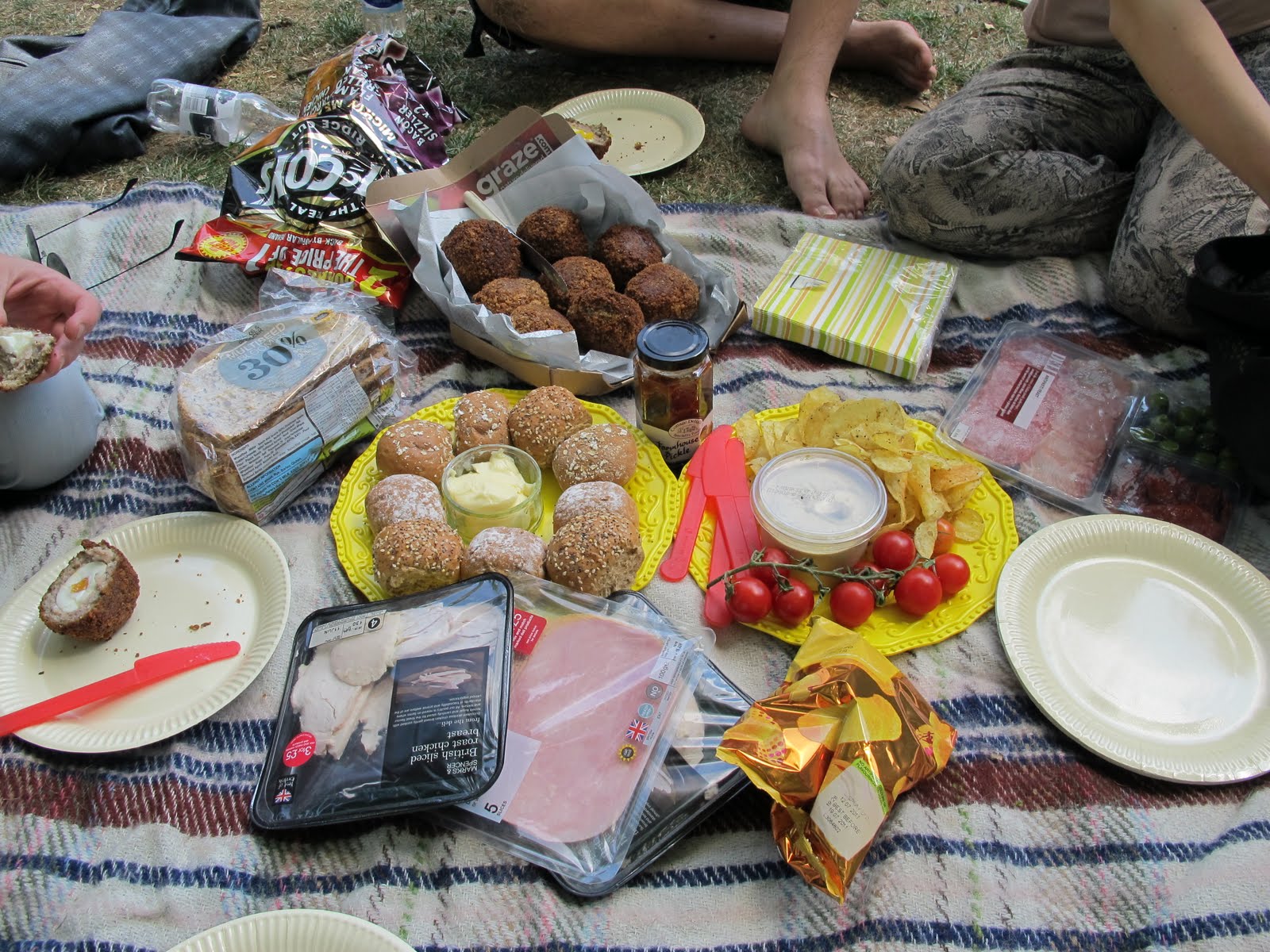 GetInMyGob Picnic At London Zoo...