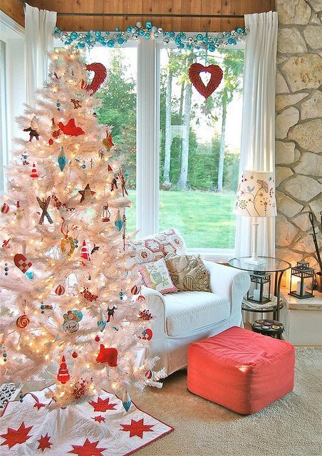 Decoração de Árvore de Natal Branca e Prata - Design Innova