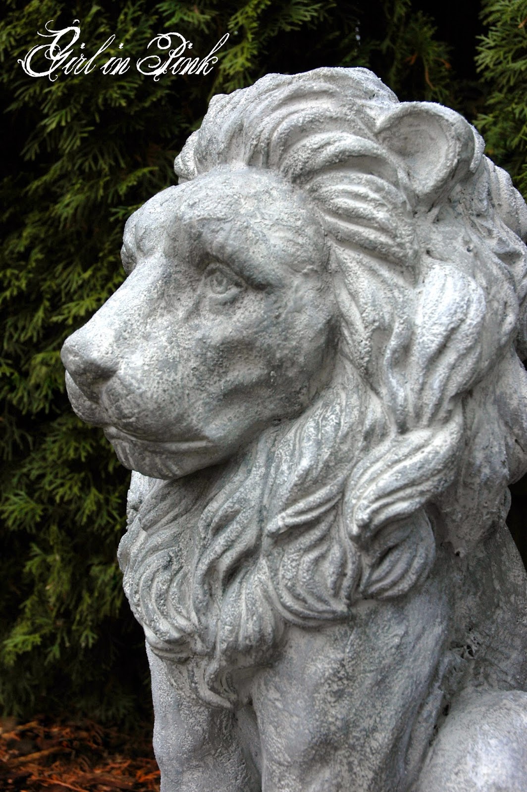 what are resin statues made of