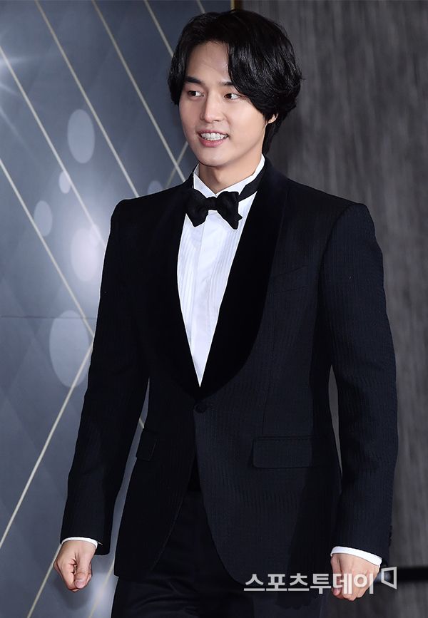 lee je hoon shin hye sun seo ji hye jan na ra yang se lee je hoon shin hye sun seo ji hye jan na ra yang se